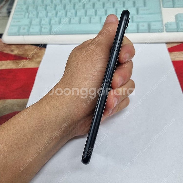 ) 205171 아이폰SE2 128 블랙 A+급 중고폰 17만 배터리85% 부천 신중동역 메인폰 자녀폰 업무폰 회사...--5